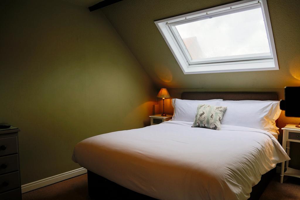 Fantinos Bed & Breakfast Thirsk Exterior photo