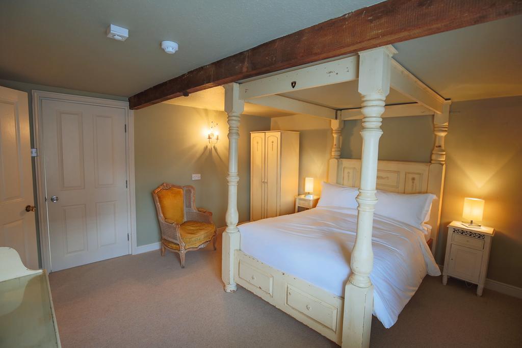 Fantinos Bed & Breakfast Thirsk Exterior photo