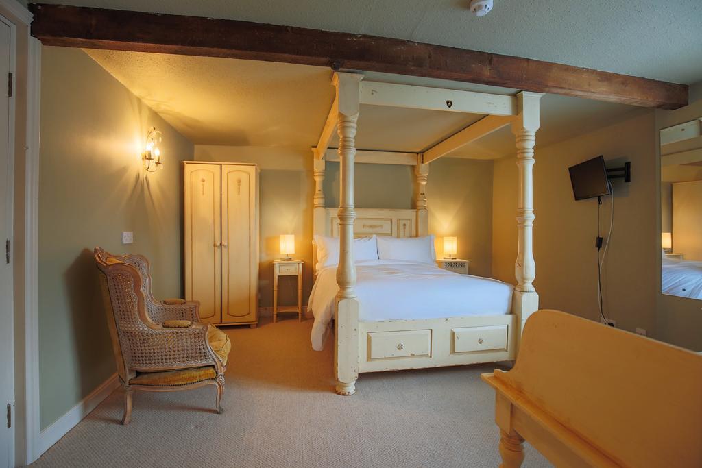 Fantinos Bed & Breakfast Thirsk Exterior photo