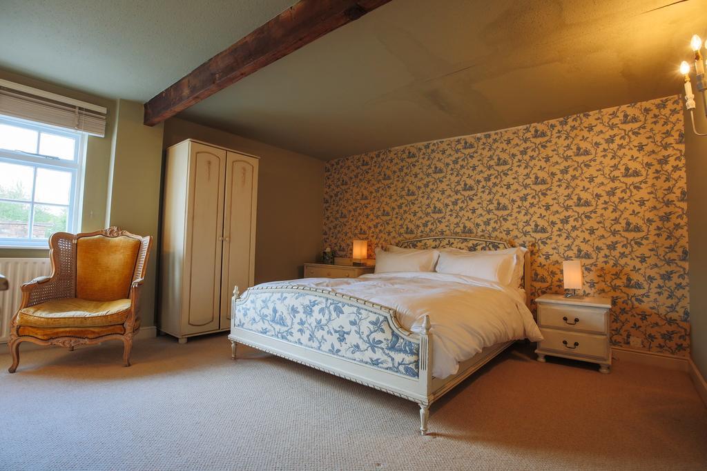 Fantinos Bed & Breakfast Thirsk Exterior photo