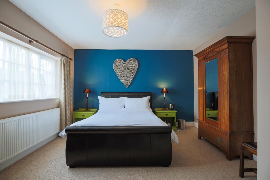 Fantinos Bed & Breakfast Thirsk Exterior photo